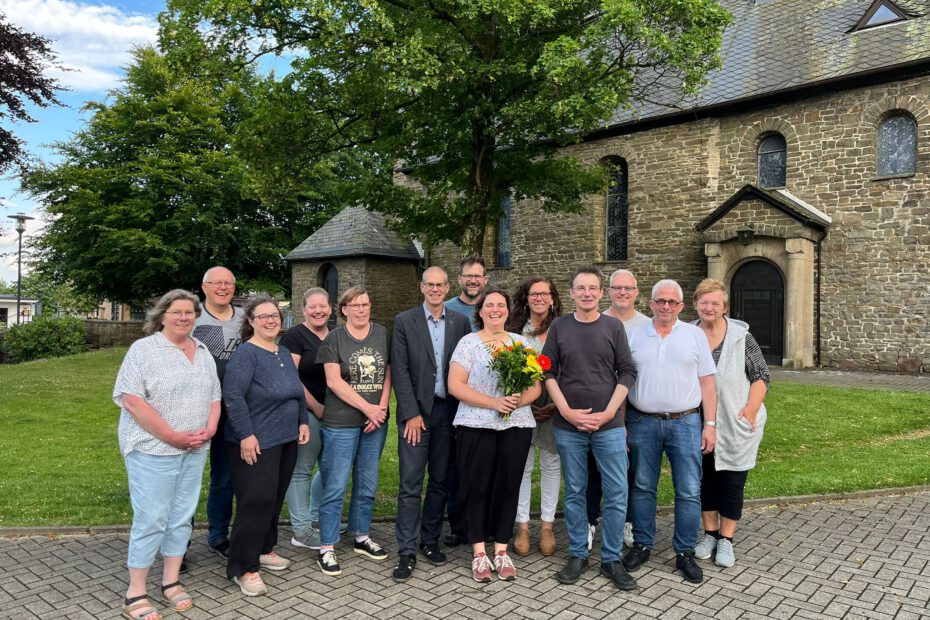 Mara Schwäbe offiziell als Pfarrerin der Trinitatis-Kirchengemeinde Mark gewählt